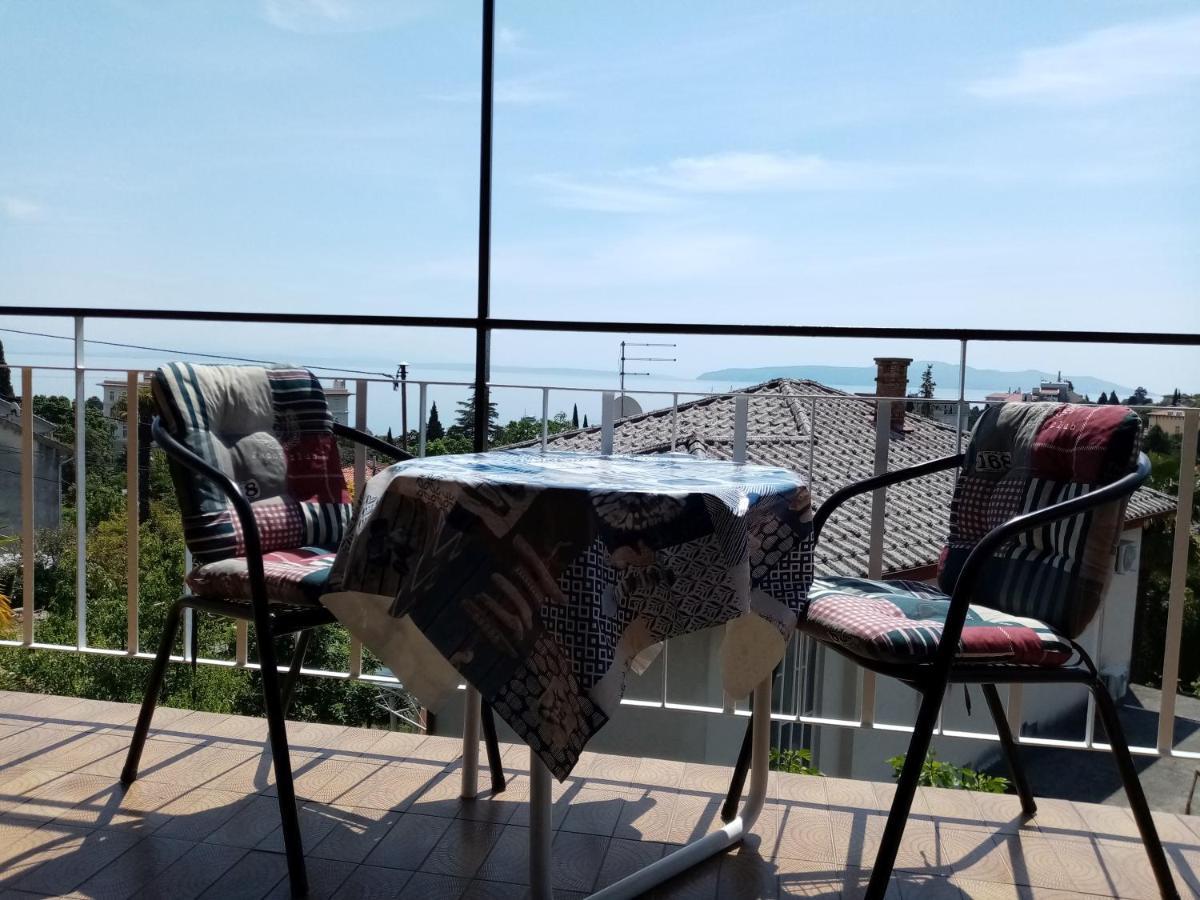 Apartman Violeta ロヴラン エクステリア 写真